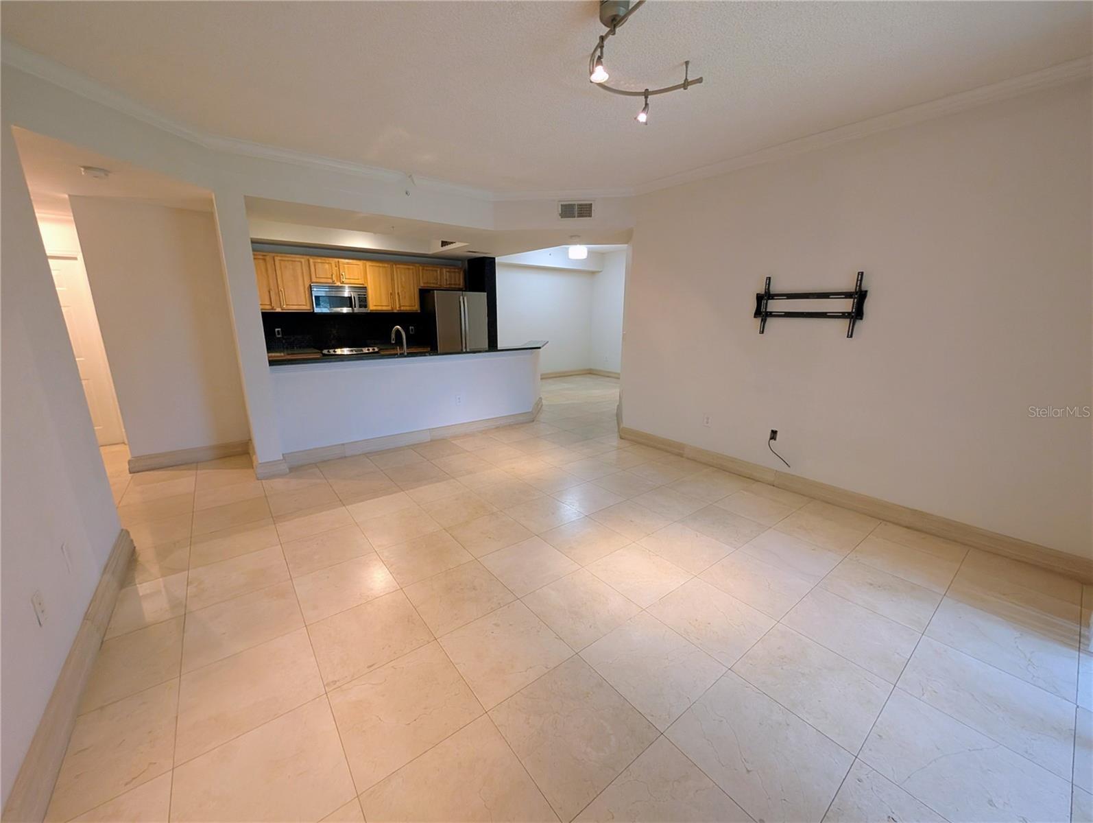 5001 BARALDI CIR #104 — photo 5