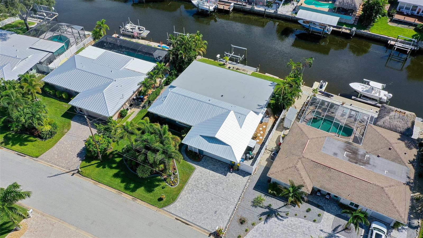4919 CORAL BLVD — photo 4