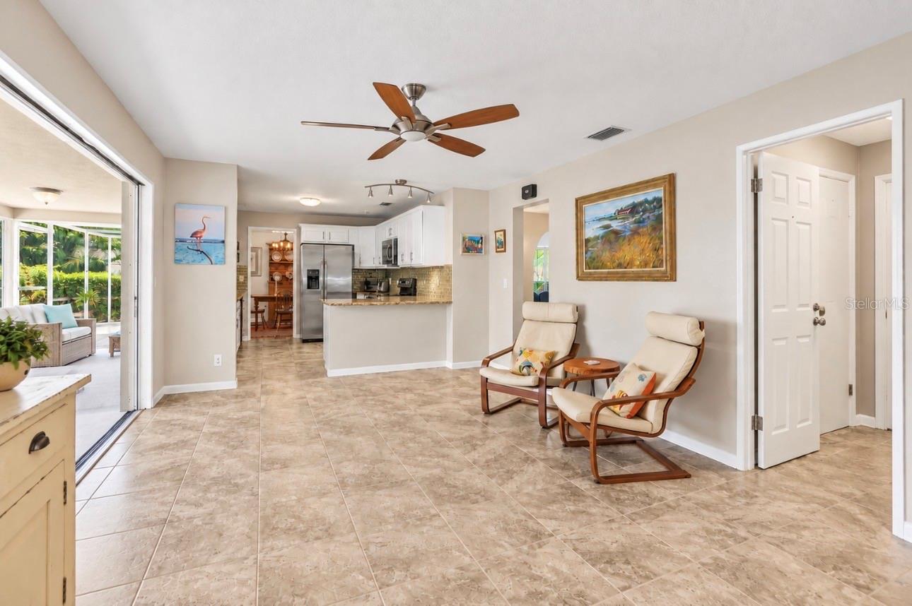 1150 MCFARLAND ST — photo 15