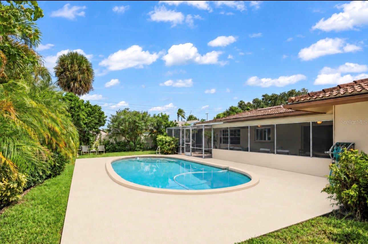 1150 MCFARLAND ST — photo 3