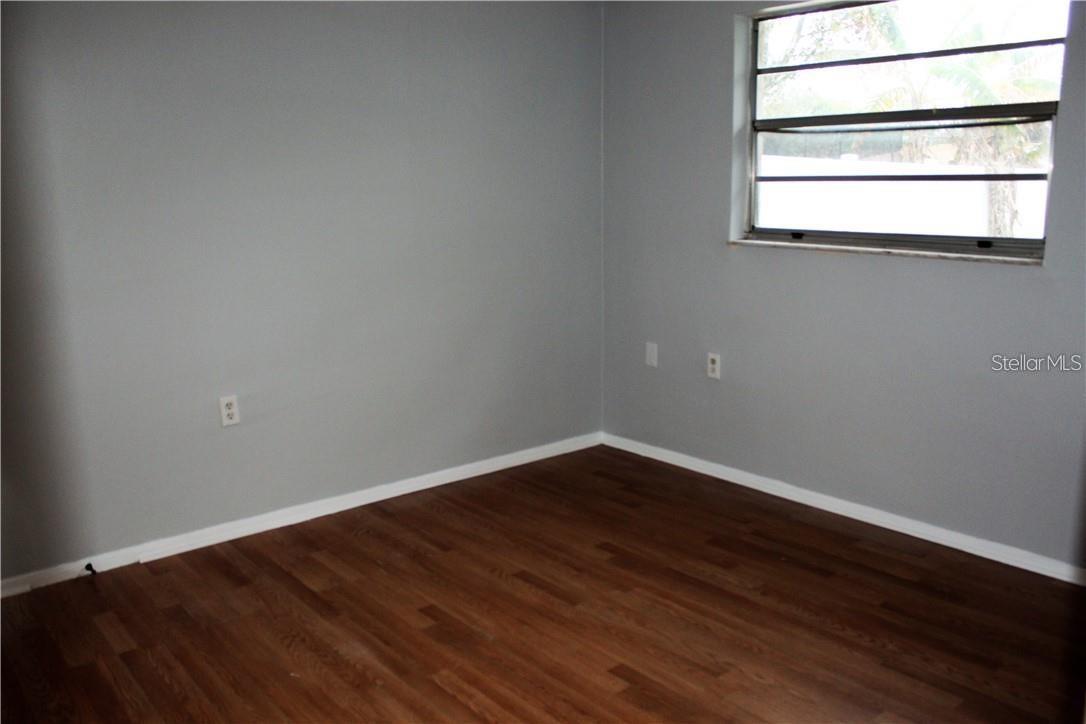 9920 GRAY FOX LN — photo 5