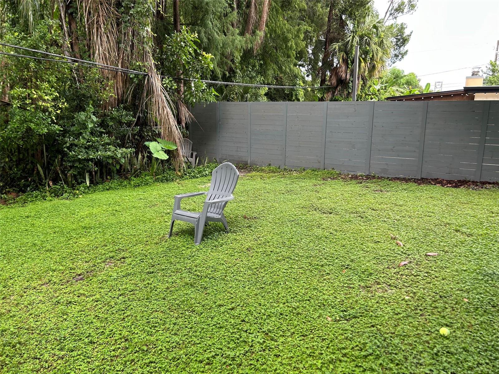 578 VINE AVE — photo 7