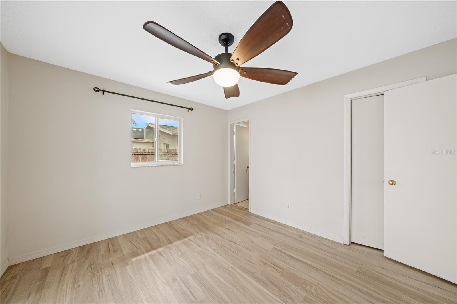 5527 COMMONWEALTH AVE N — photo 14