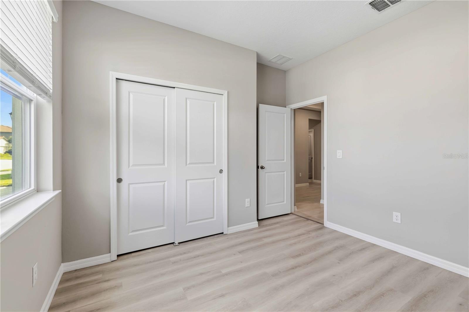 13723 GREEN HAMMOCK PL — photo 29
