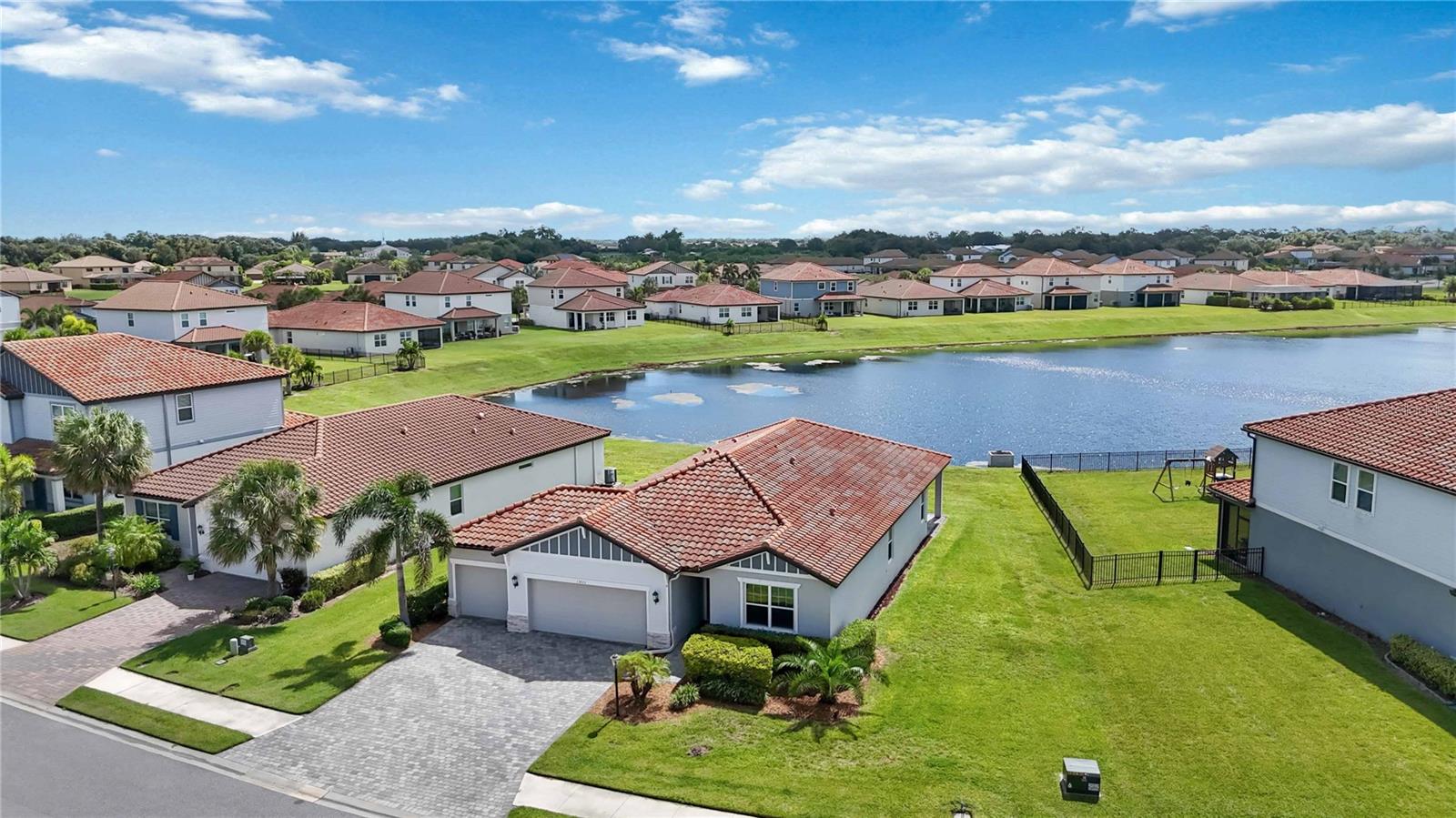 13723 GREEN HAMMOCK PL — photo 45