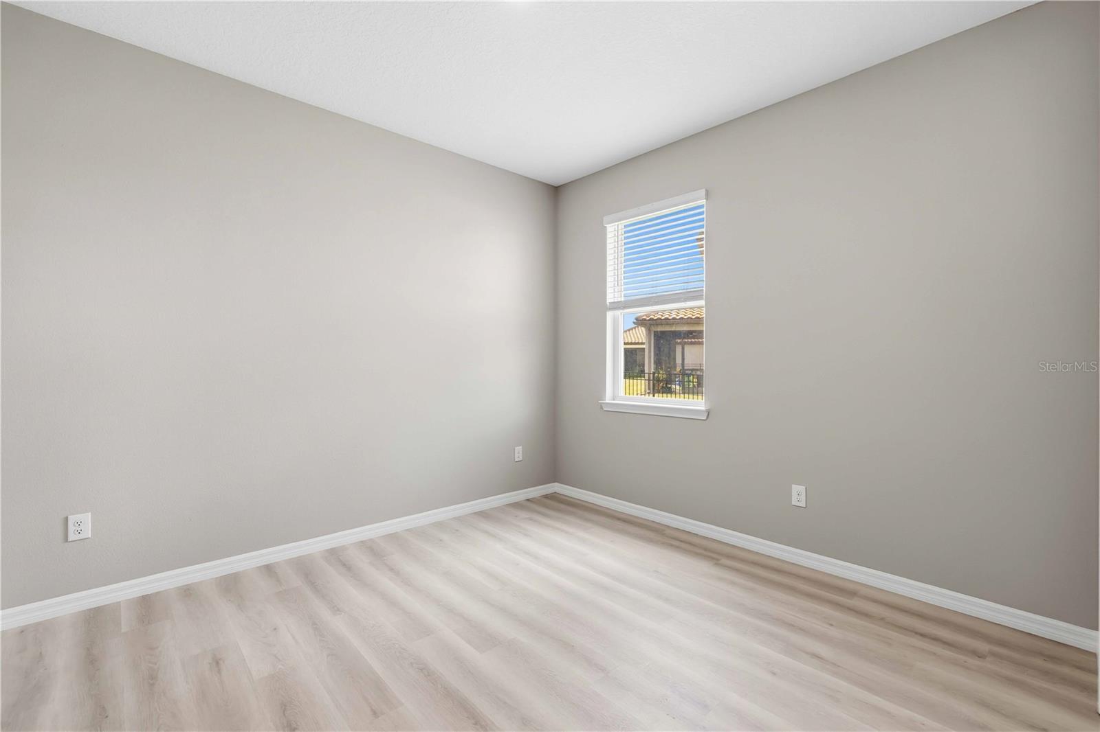 13723 GREEN HAMMOCK PL — photo 30