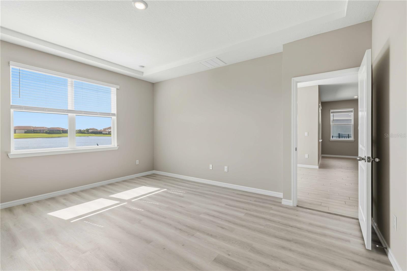 13723 GREEN HAMMOCK PL — photo 34