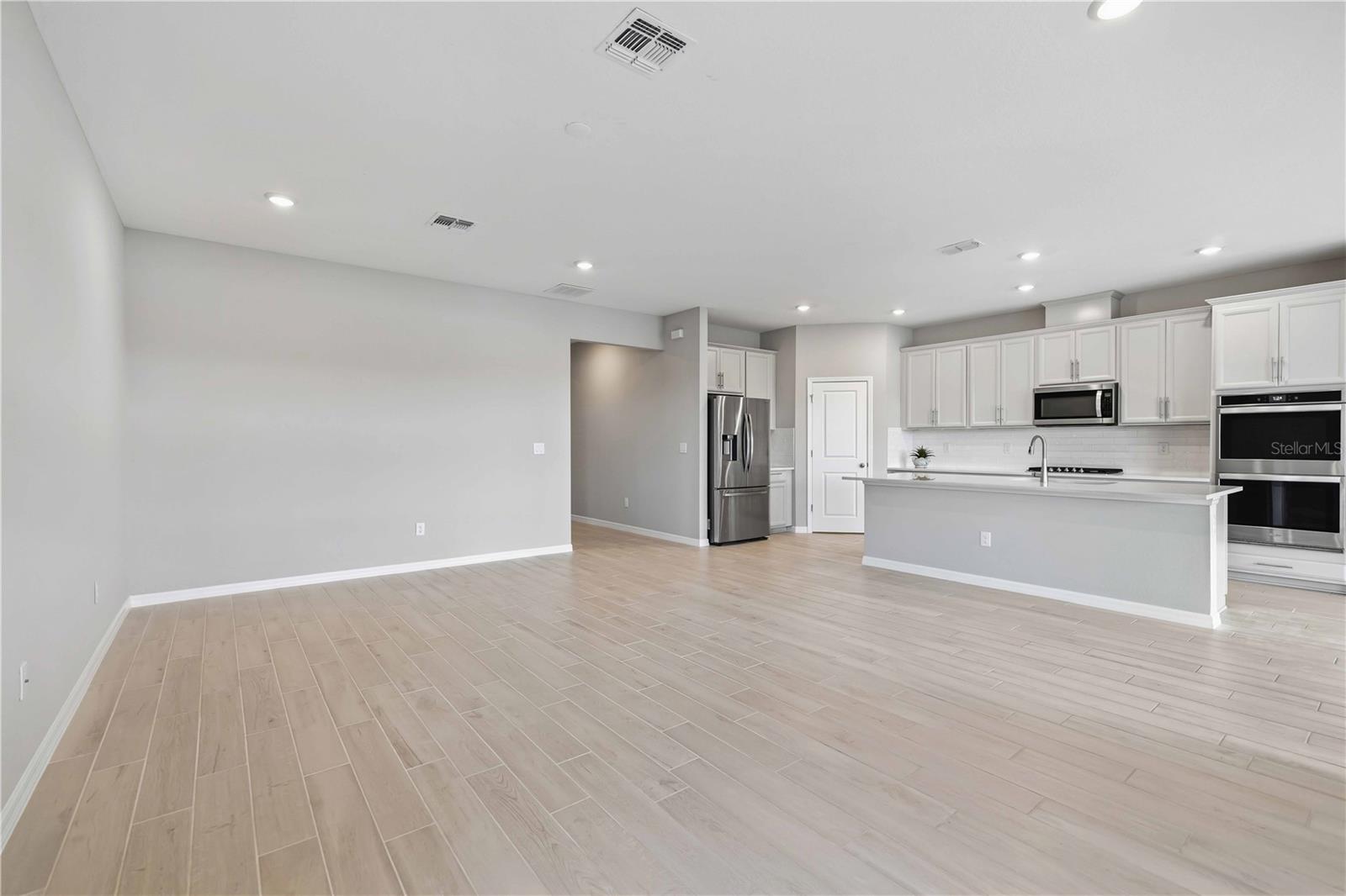 13723 GREEN HAMMOCK PL — photo 10