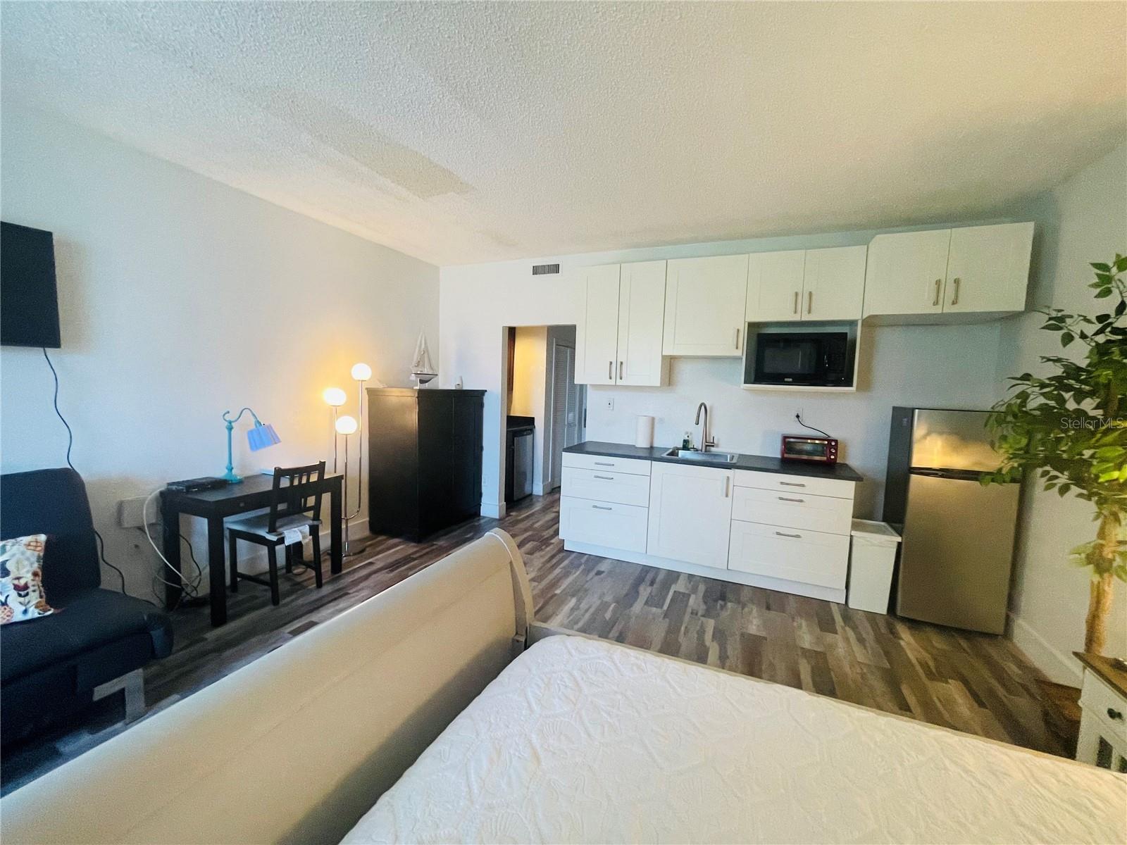 611 DESTINY DR #406 — photo 7