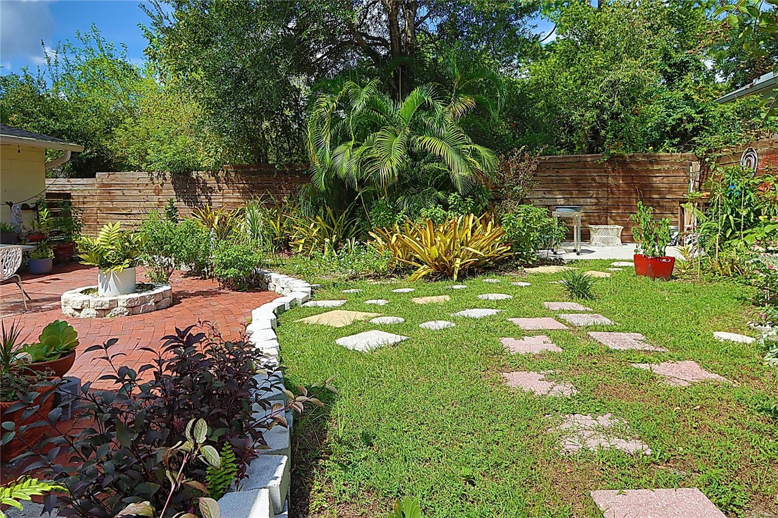 7301 N OLA AVE — photo 30