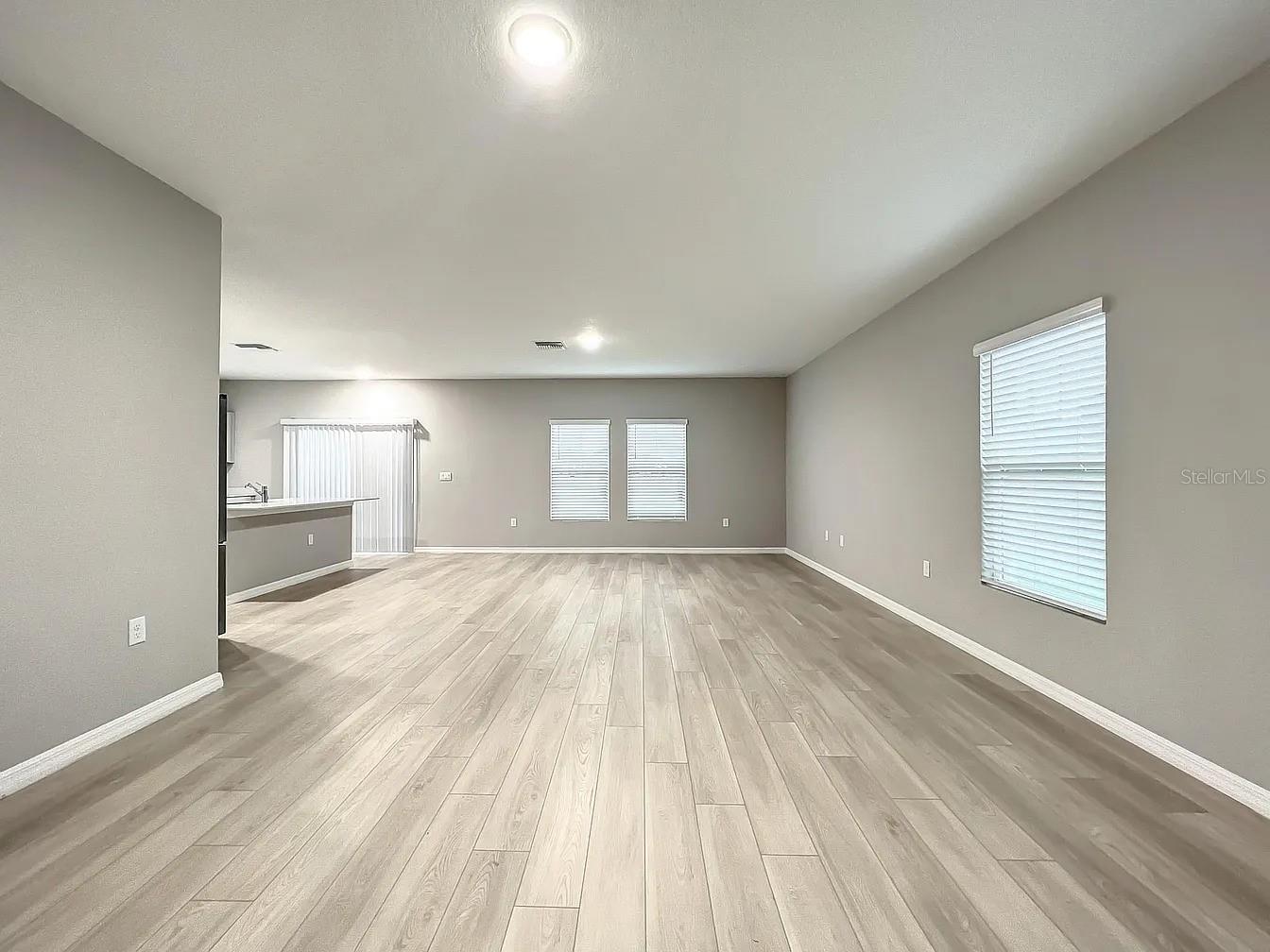 7540 FREESIA TRCE — photo 4