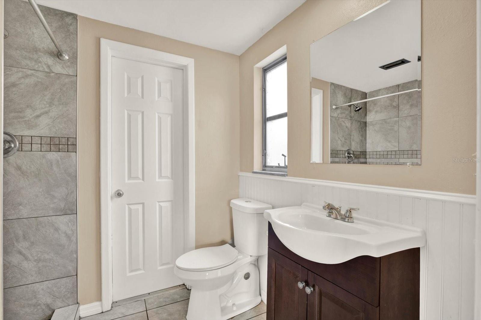 10914 REXDALE AVE — photo 8