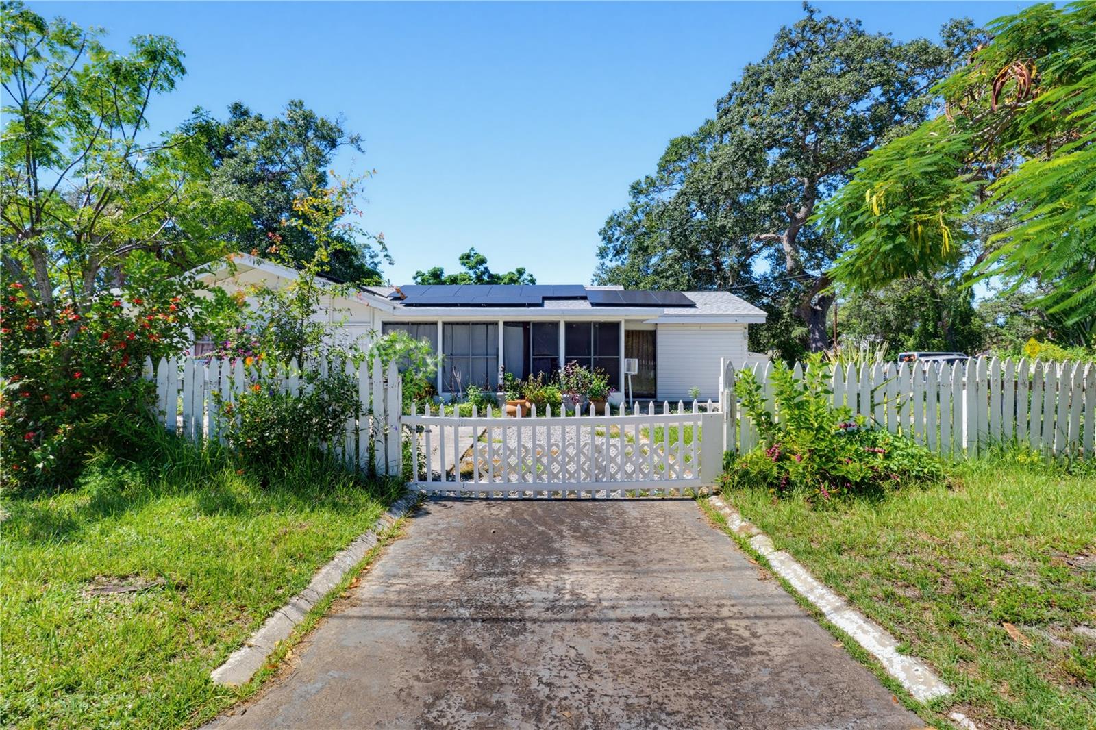 1100 EWING AVE — photo 49