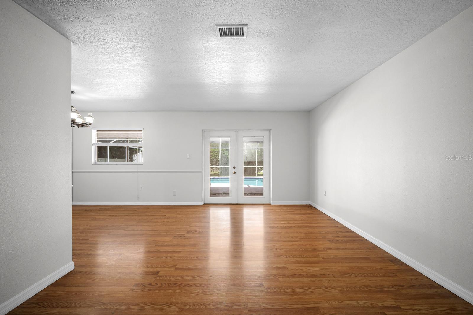 1807 NOVA DR — photo 34