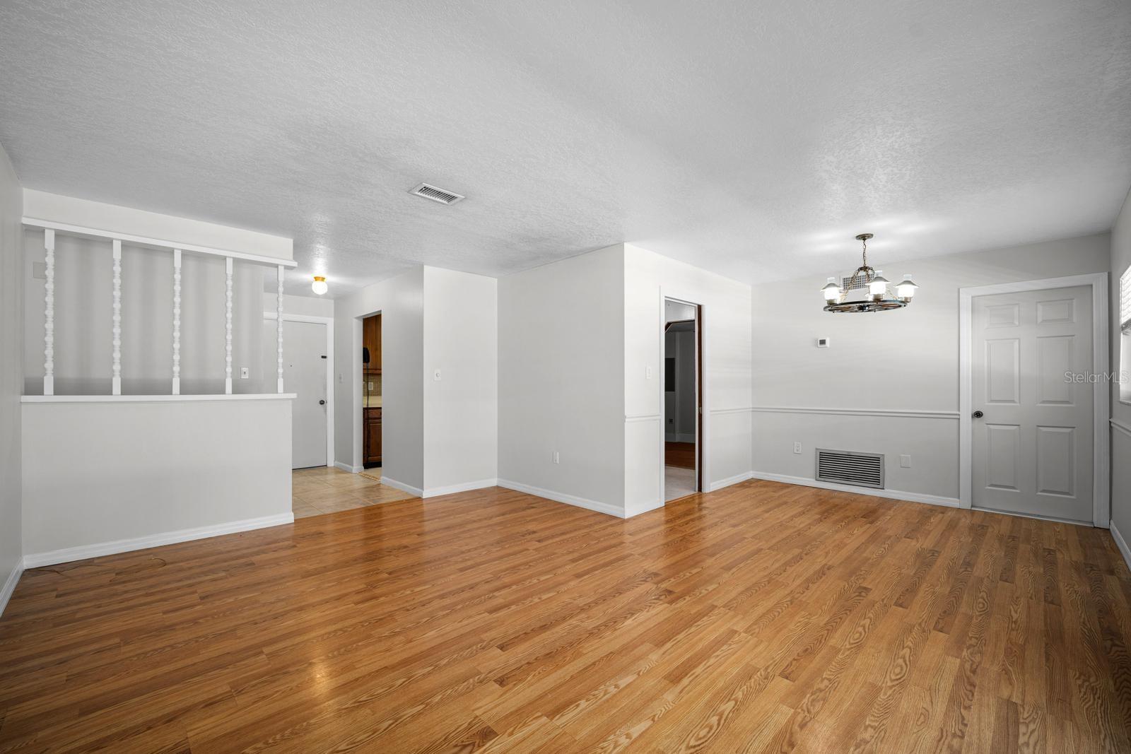 1807 NOVA DR — photo 32