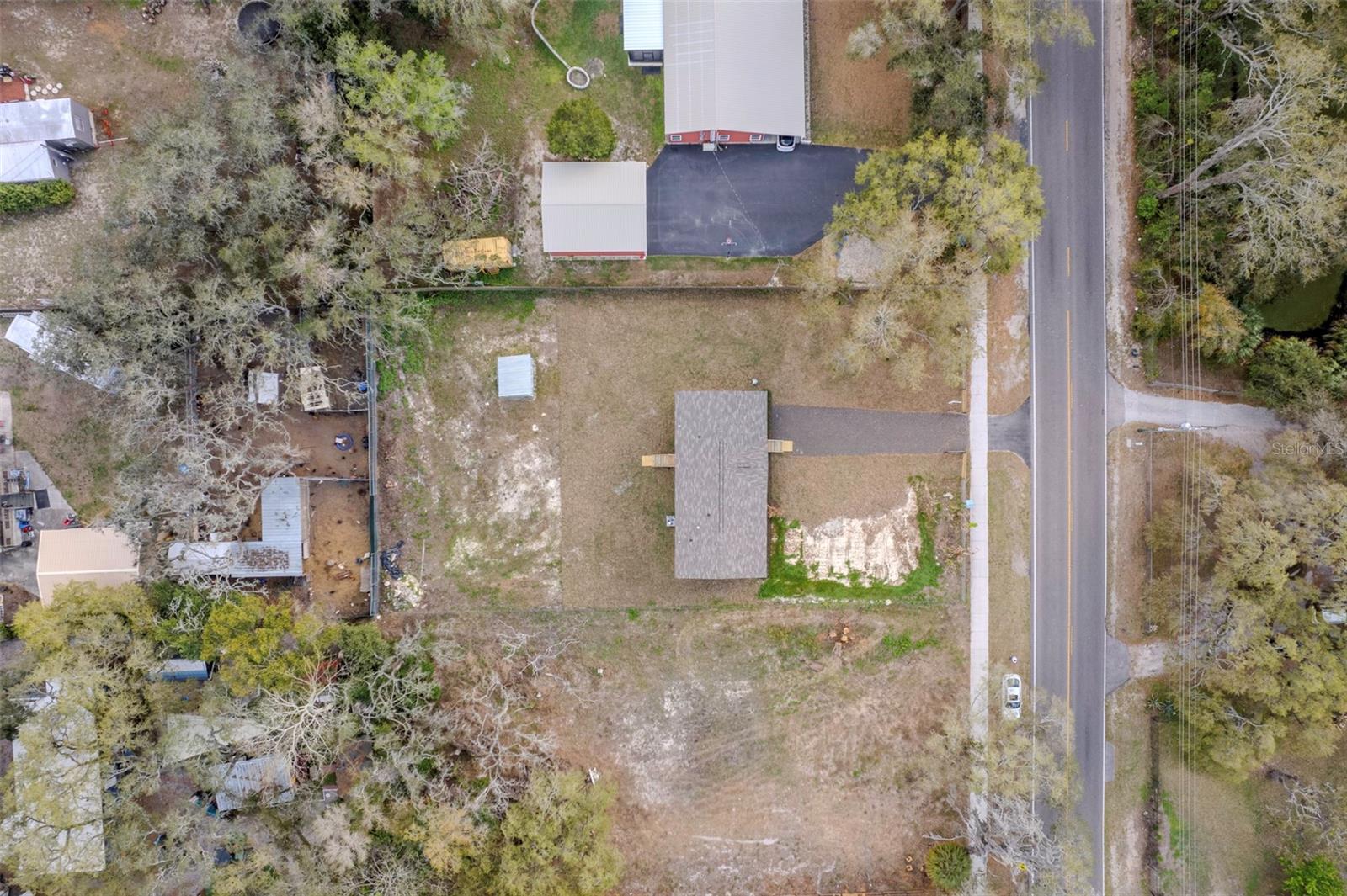 12396 HICKS RD — photo 18