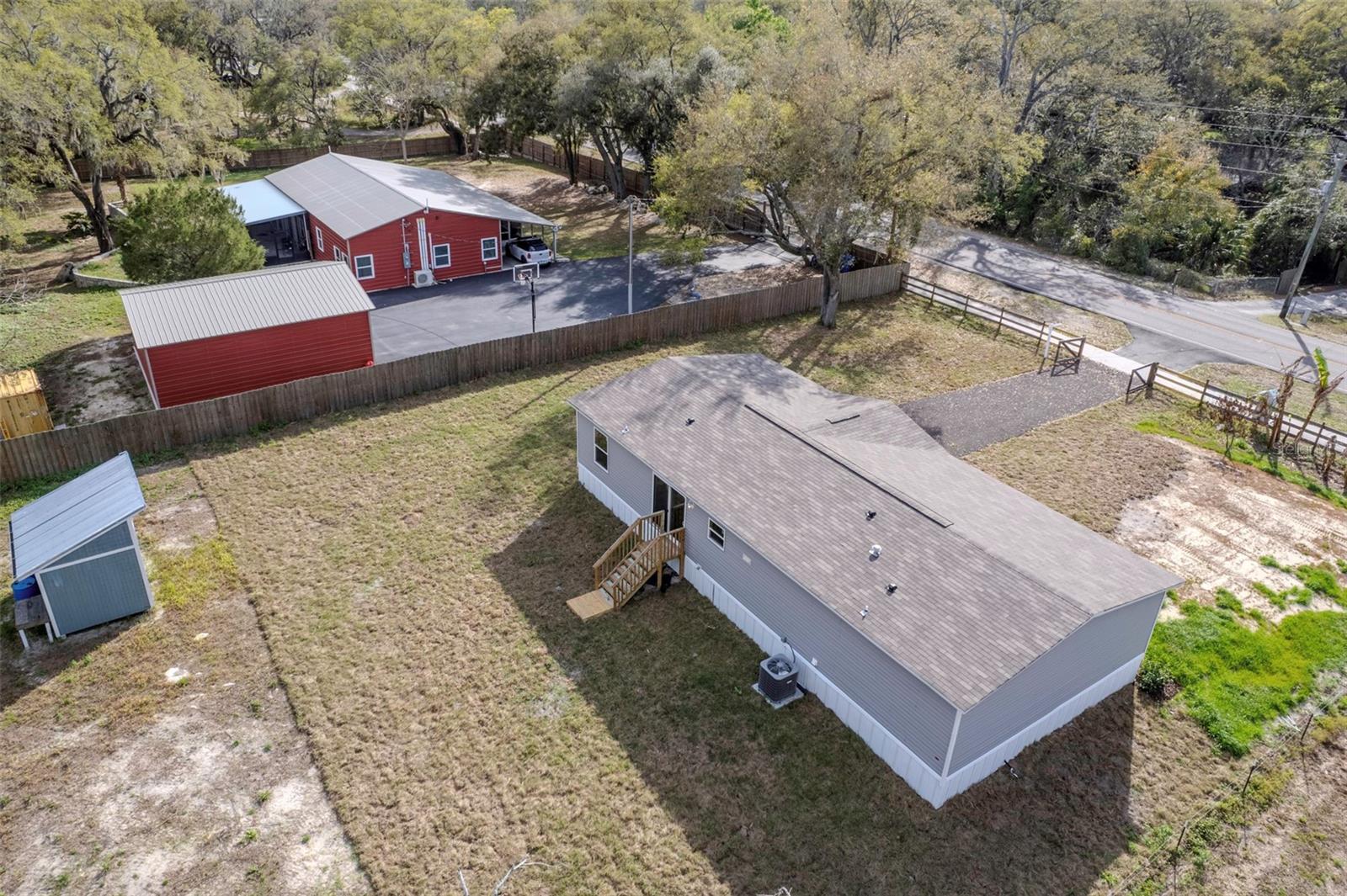 12396 HICKS RD — photo 29