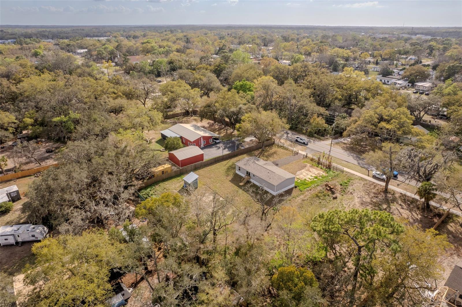 12396 HICKS RD — photo 24