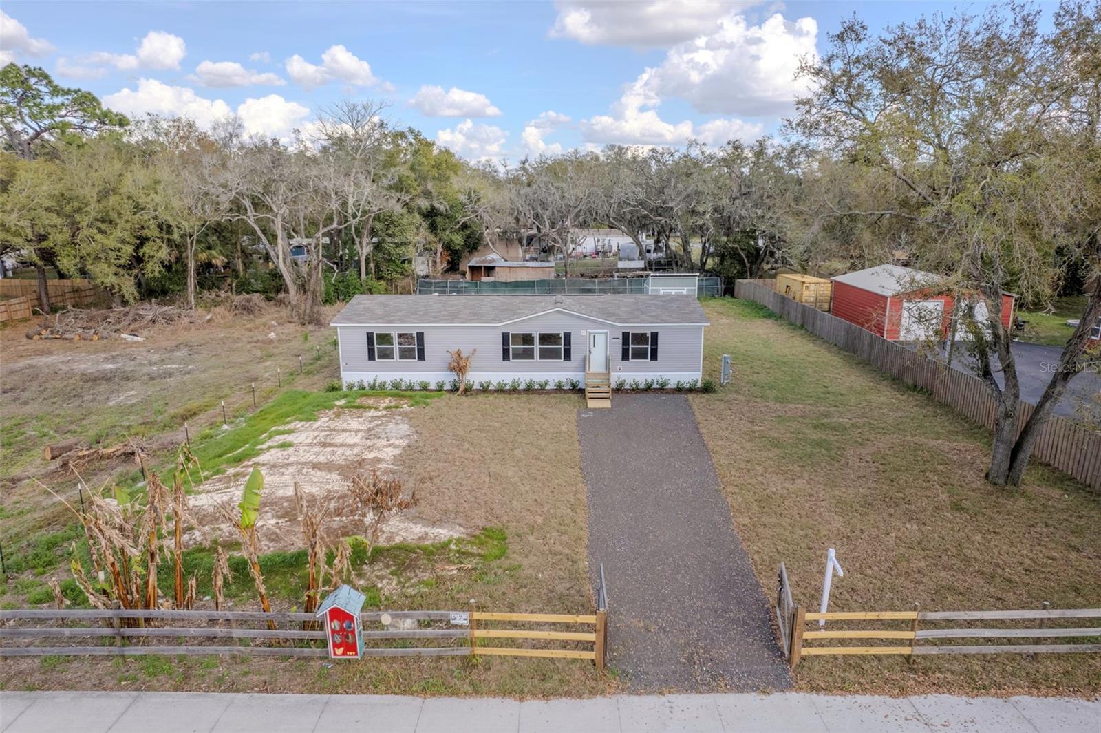 12396 HICKS RD — photo 13