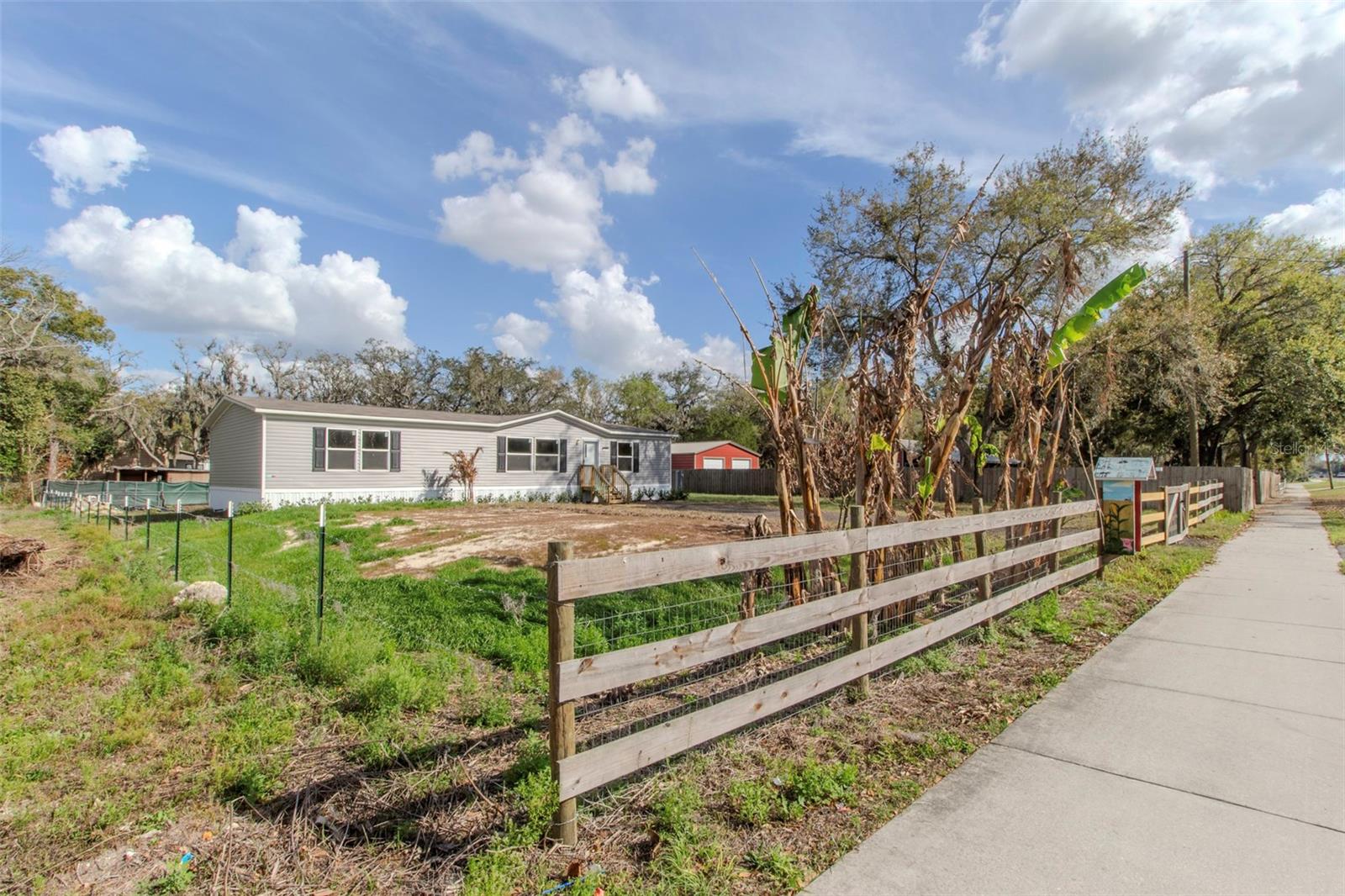 12396 HICKS RD — photo 8