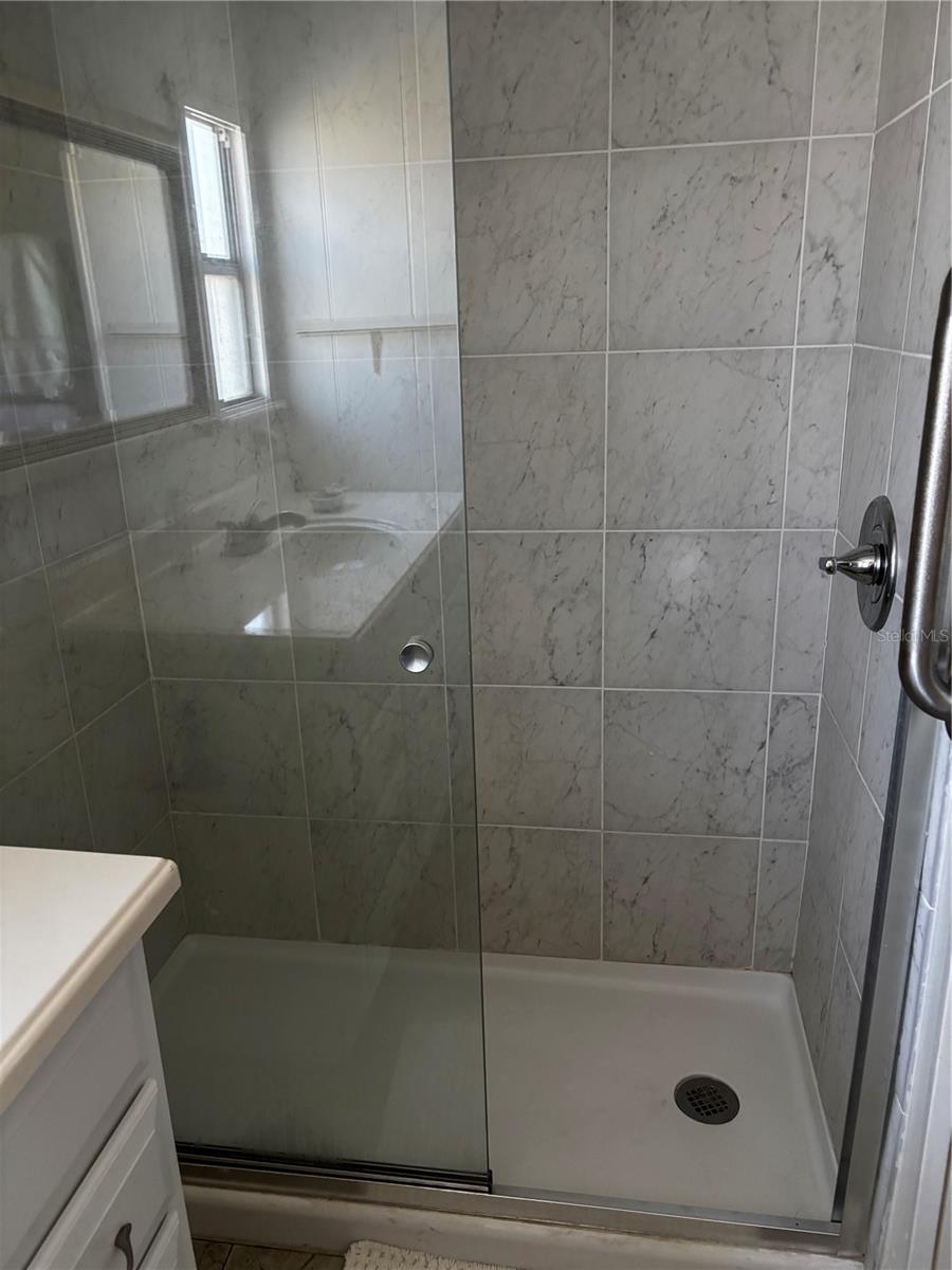116 ROMA RD — photo 9