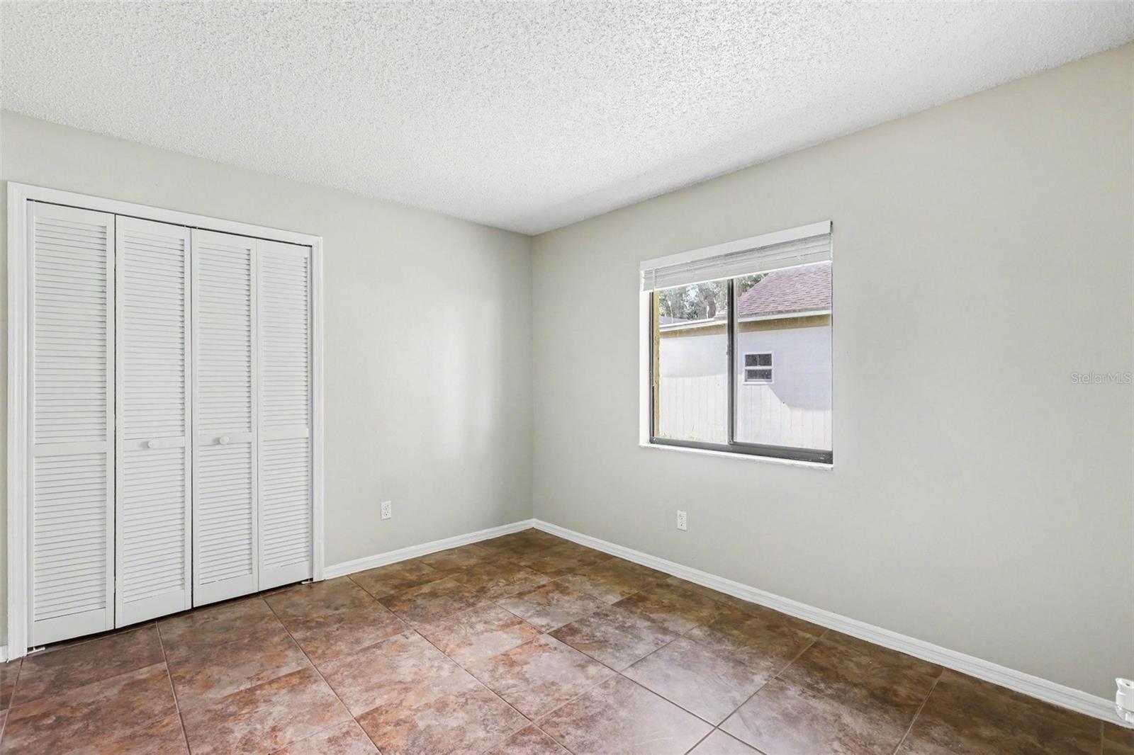 4317 BARRET AVE — photo 11