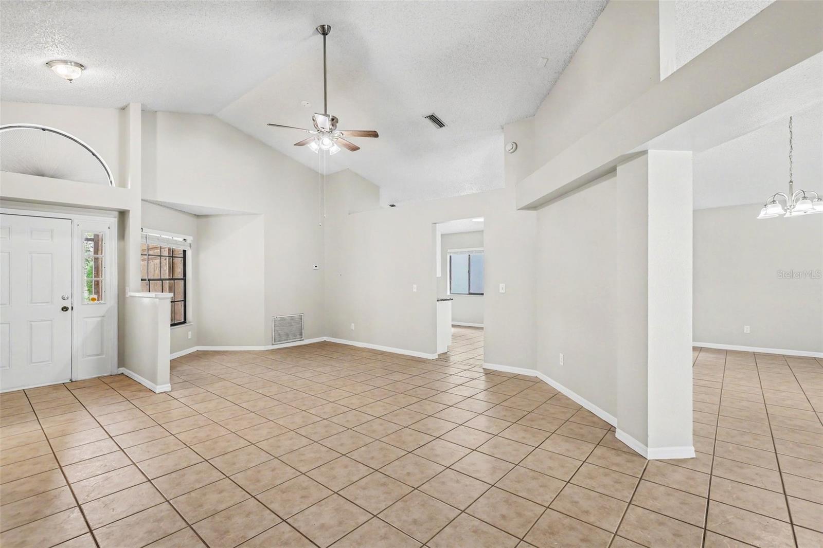 4317 BARRET AVE — photo 4