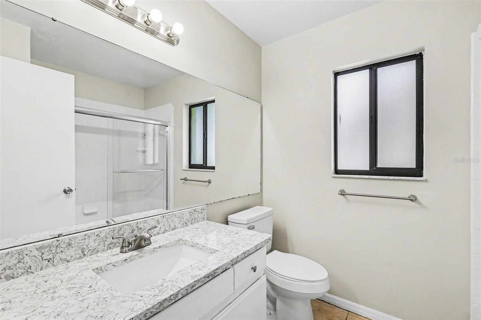 4317 BARRET AVE — photo 14