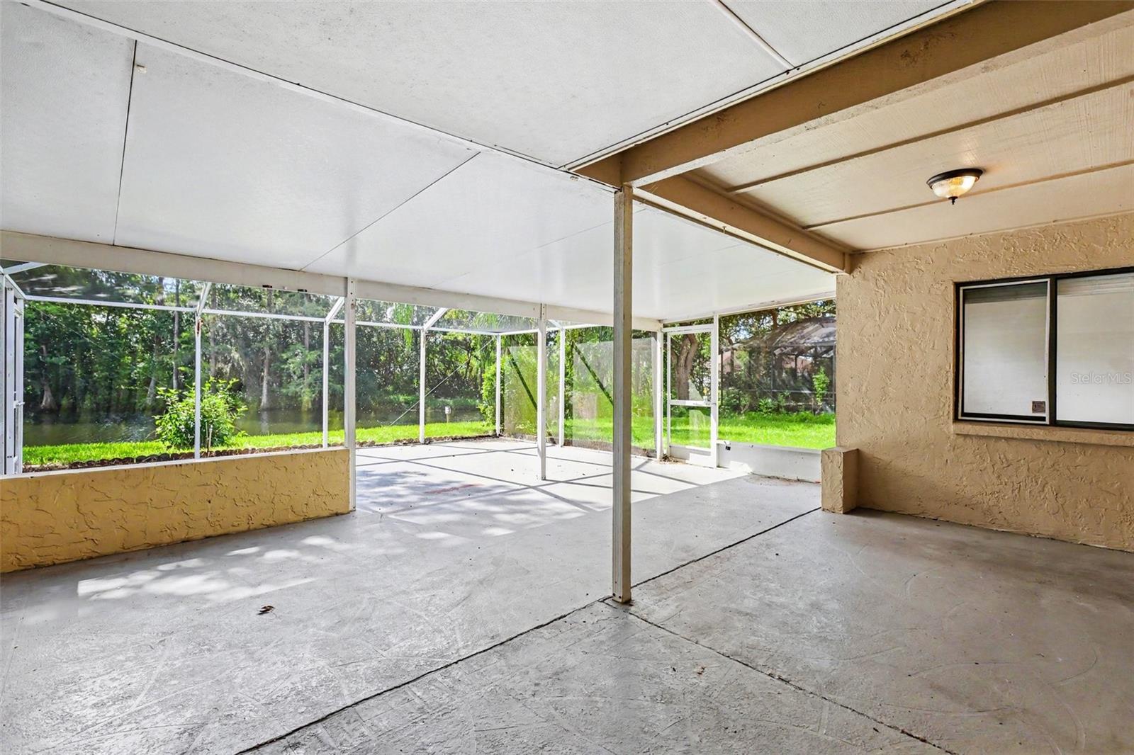 4317 BARRET AVE — photo 15