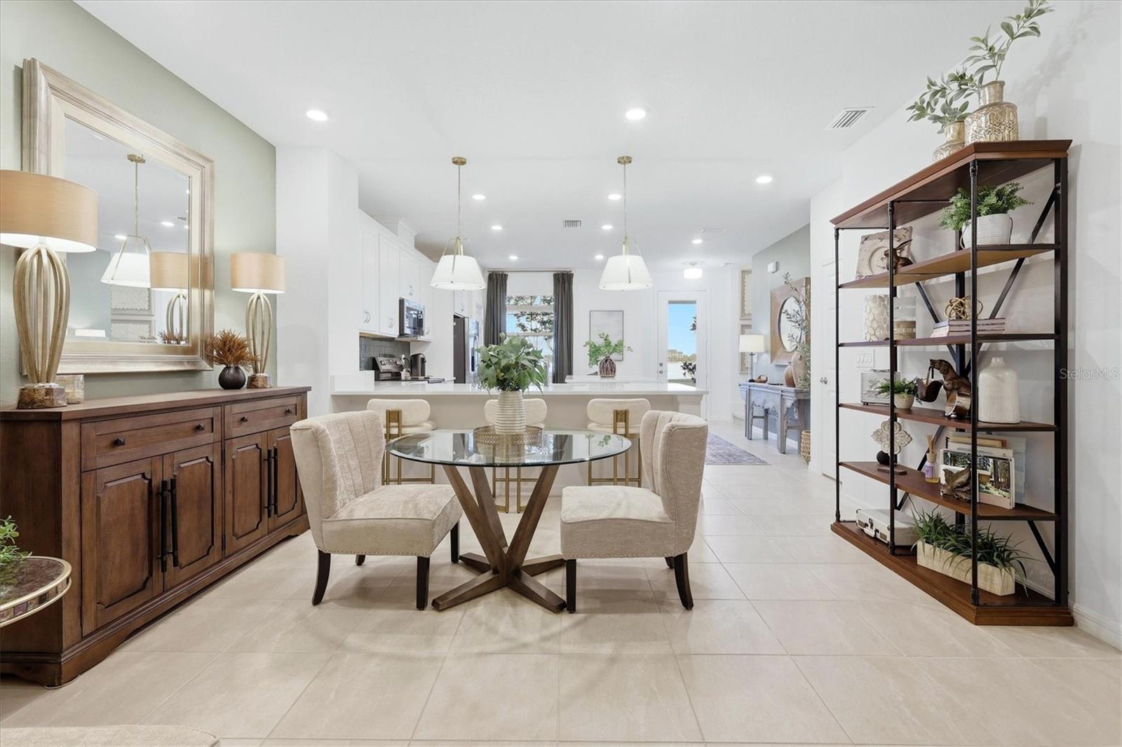 7392 CABIN LN — photo 4