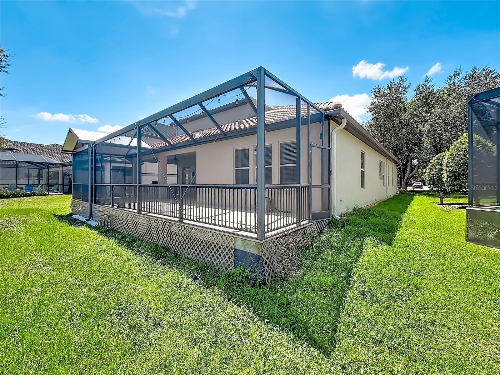 1107 ISOBEL RESERVE LN — photo 77