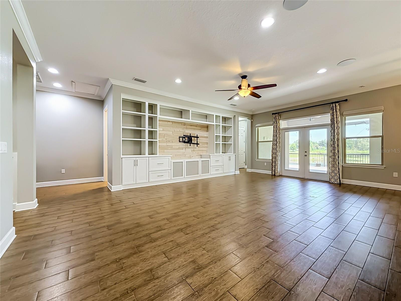 1107 ISOBEL RESERVE LN — photo 31