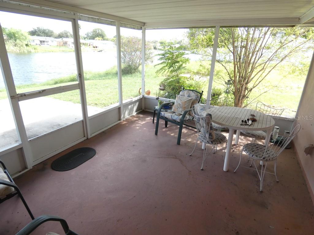 7207 ASHWOOD DR — photo 20