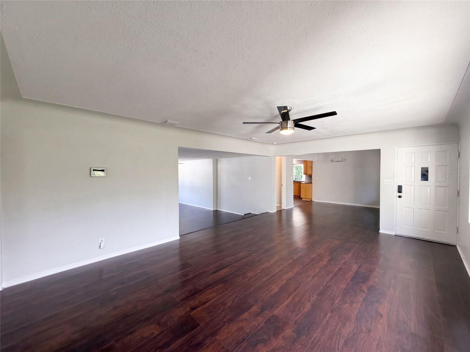 601 MYRTLE WAY S — photo 30