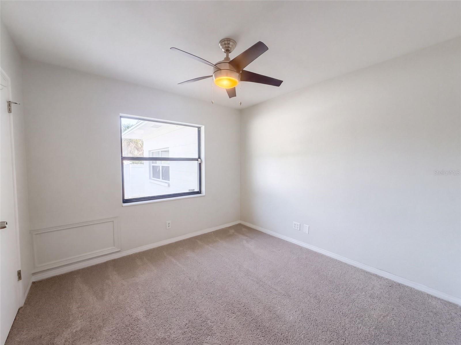 601 MYRTLE WAY S — photo 22
