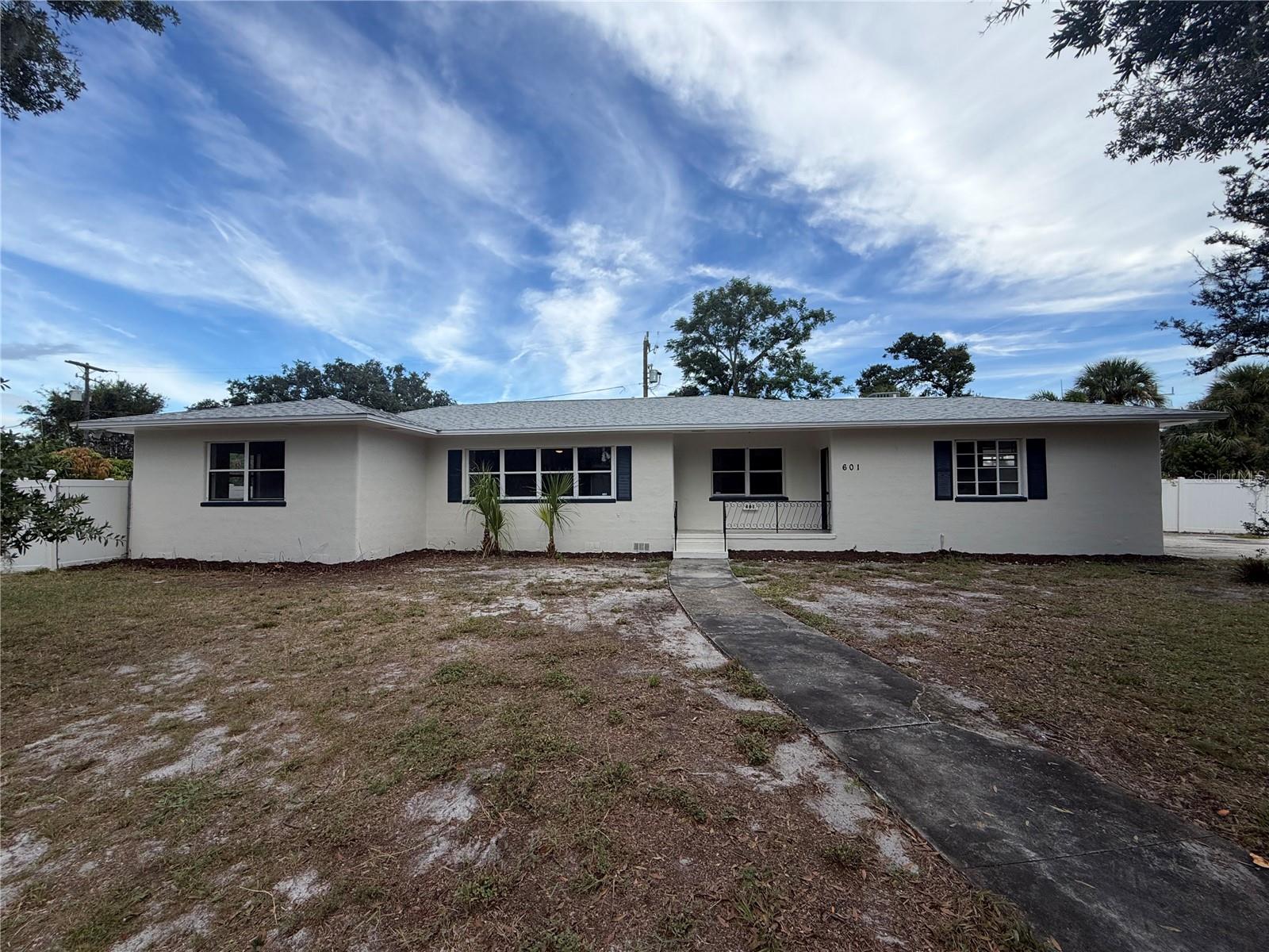601 MYRTLE WAY S — photo 7