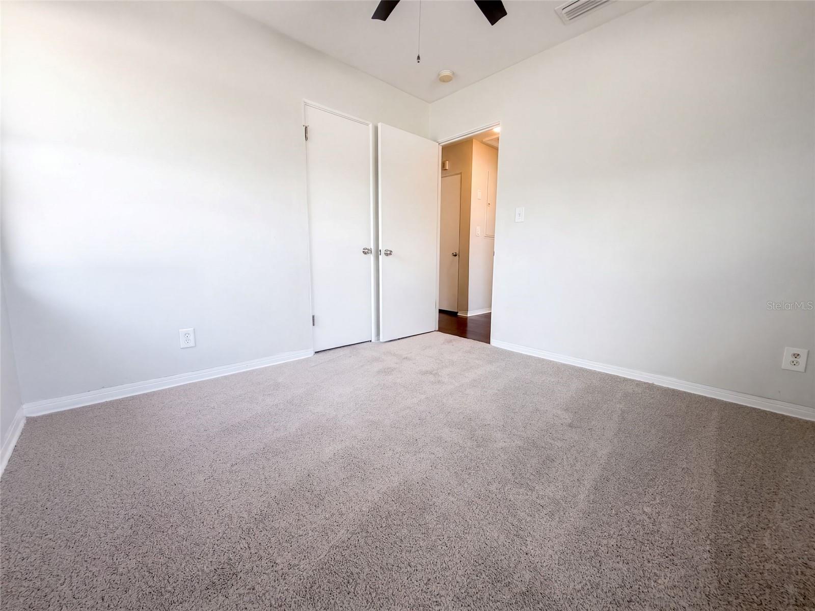 601 MYRTLE WAY S — photo 21