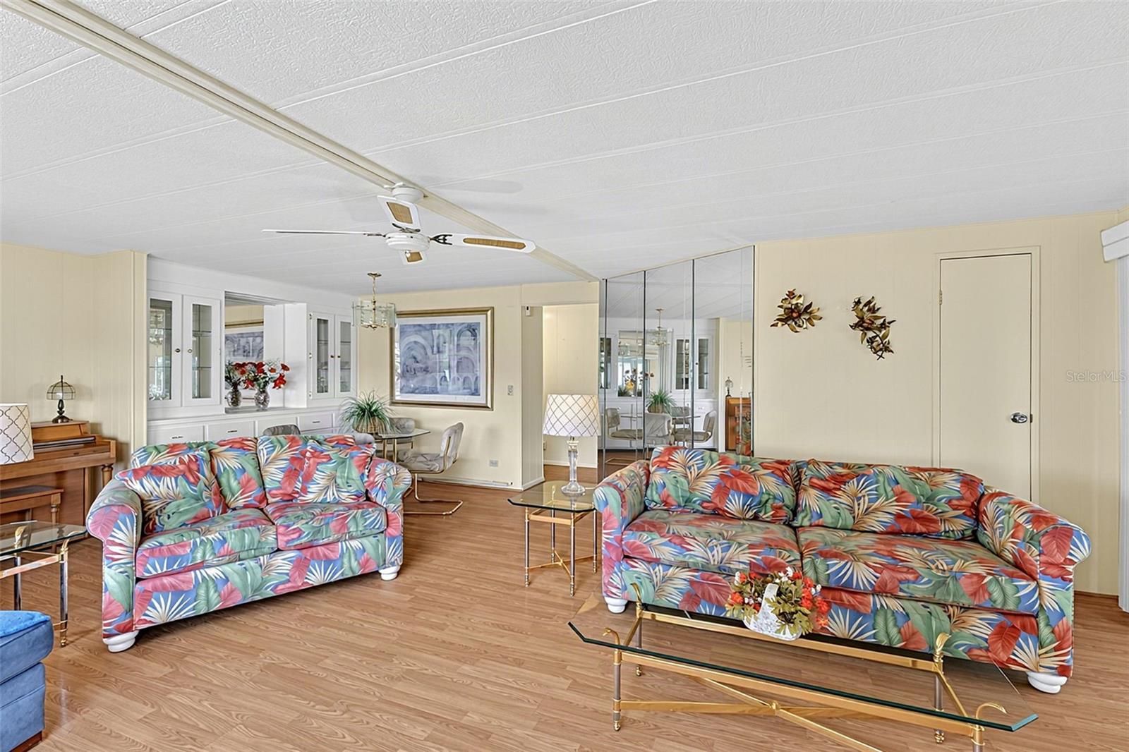 204 LA COSTA — photo 17