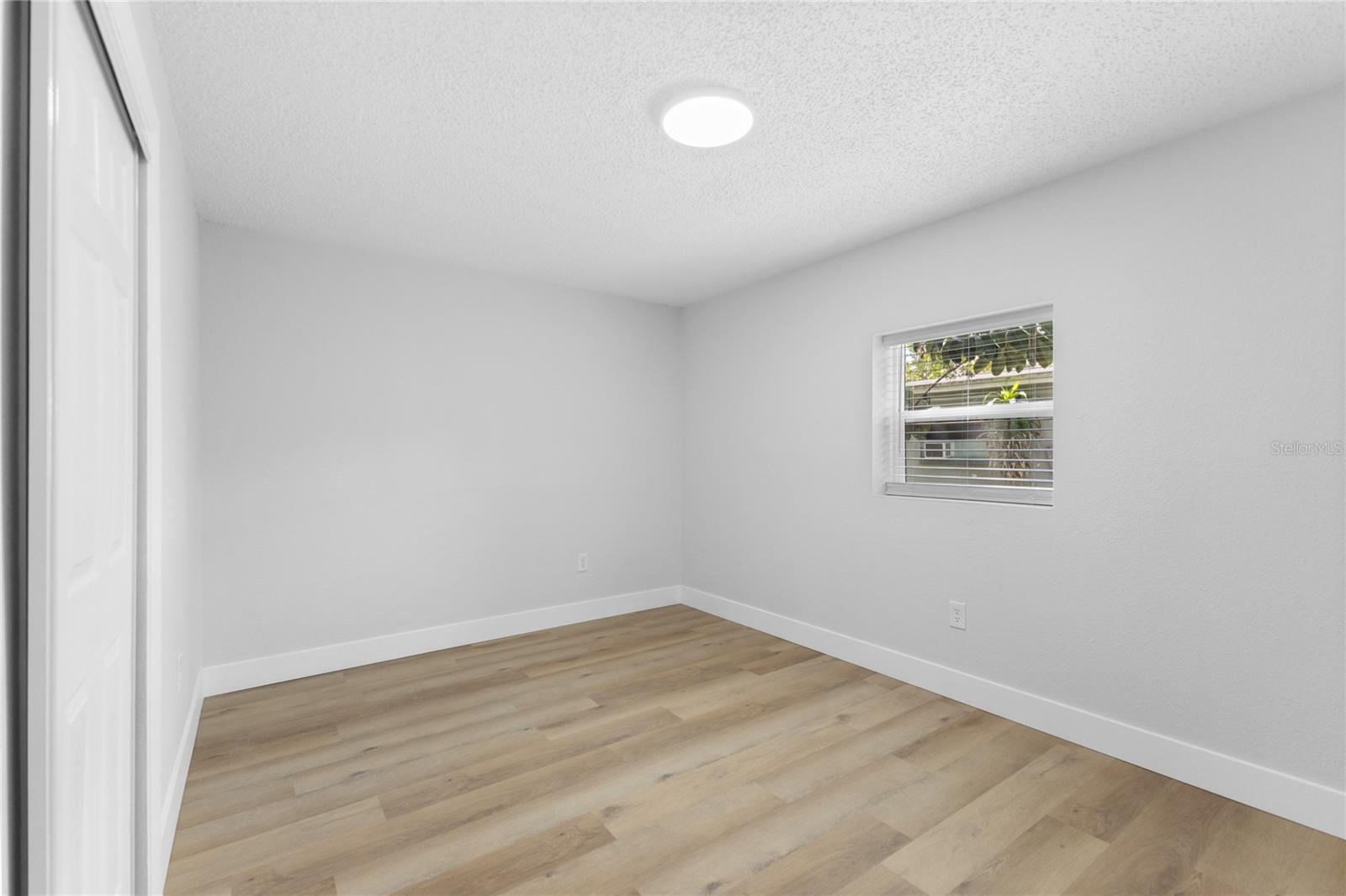 6911 REINDEER RD — photo 12