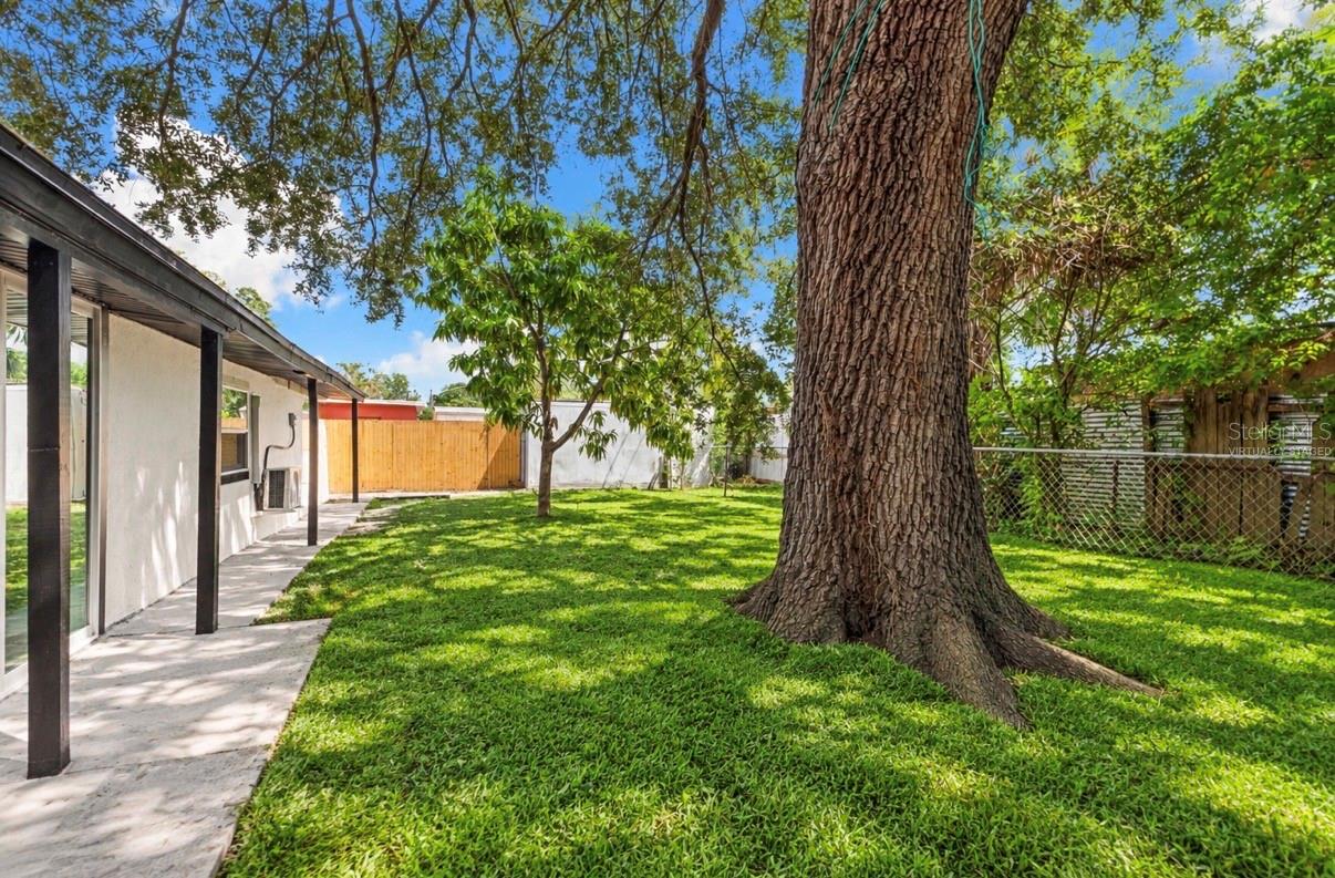 6911 REINDEER RD — photo 20