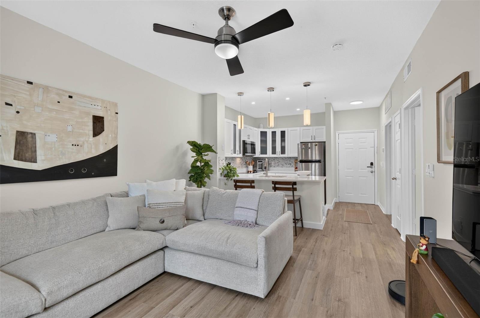 2010 E PALM AVE #15211 — photo 11