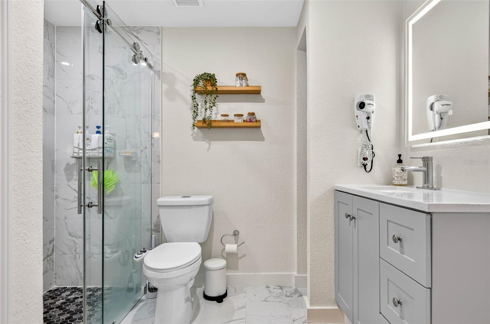 2010 E PALM AVE #15211 — photo 17