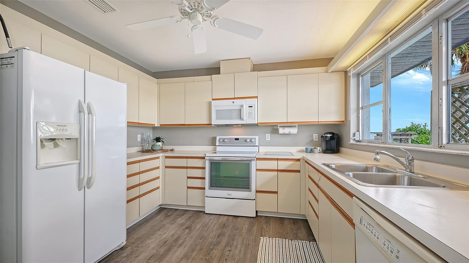 1604 CASEY KEY RD — photo 19