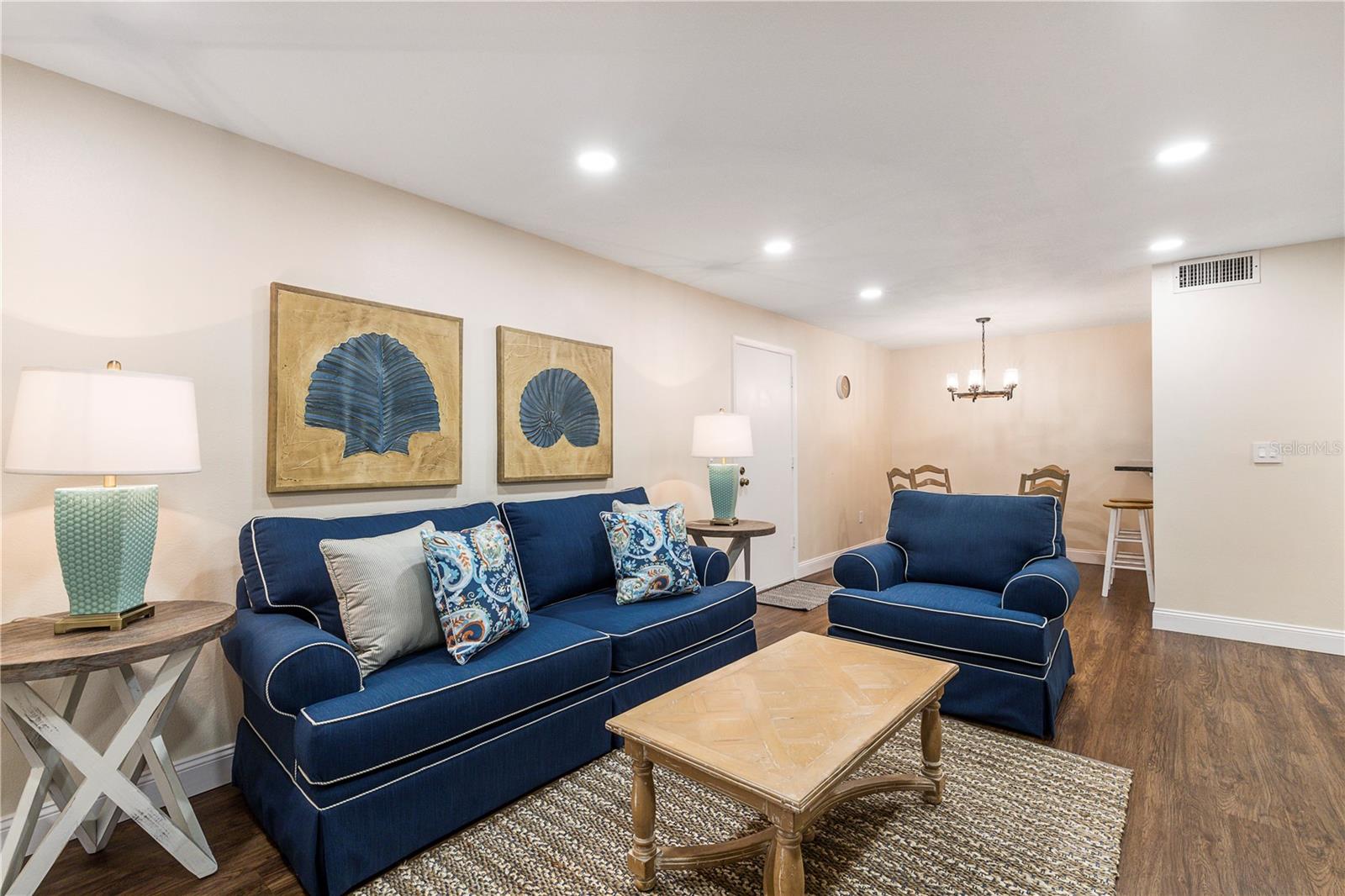 3231 BENEVA RD #101 — photo 6