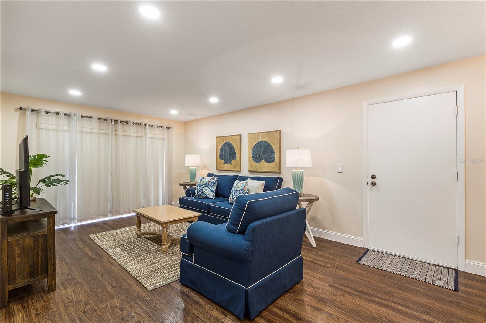 3231 BENEVA RD #101 — photo 3
