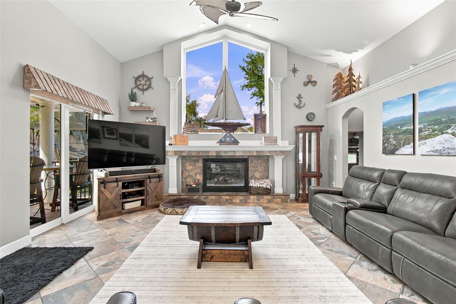 5105 SYLVAN OAKS DR — photo 25