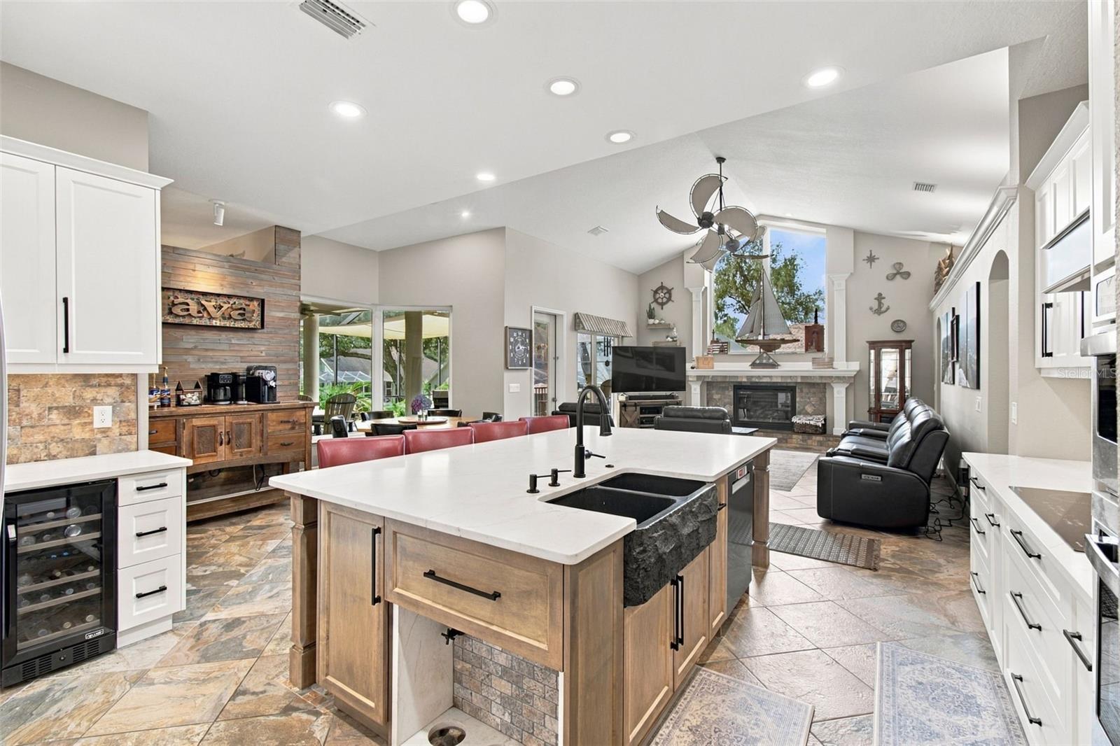 5105 SYLVAN OAKS DR — photo 24