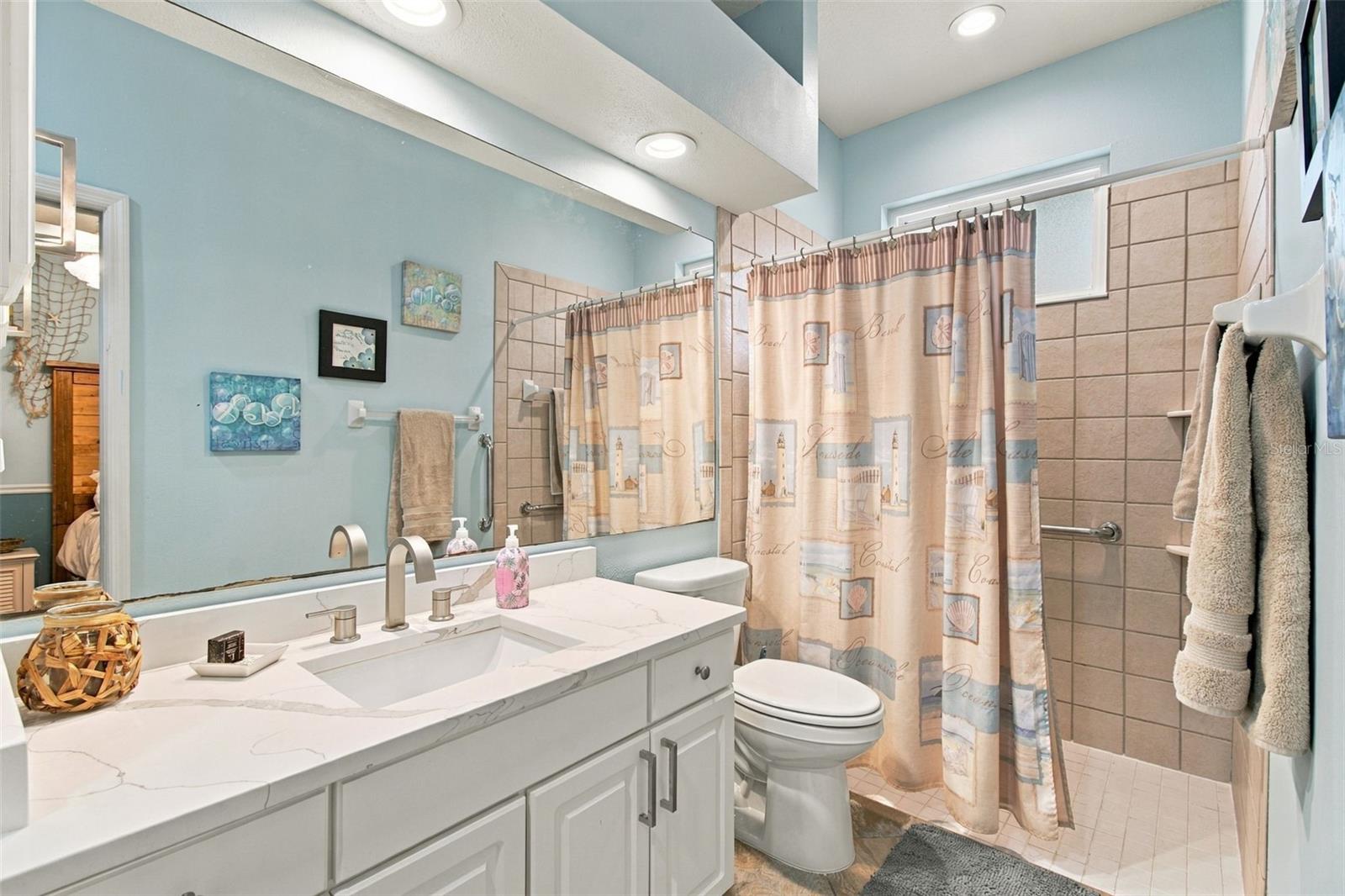 5105 SYLVAN OAKS DR — photo 32