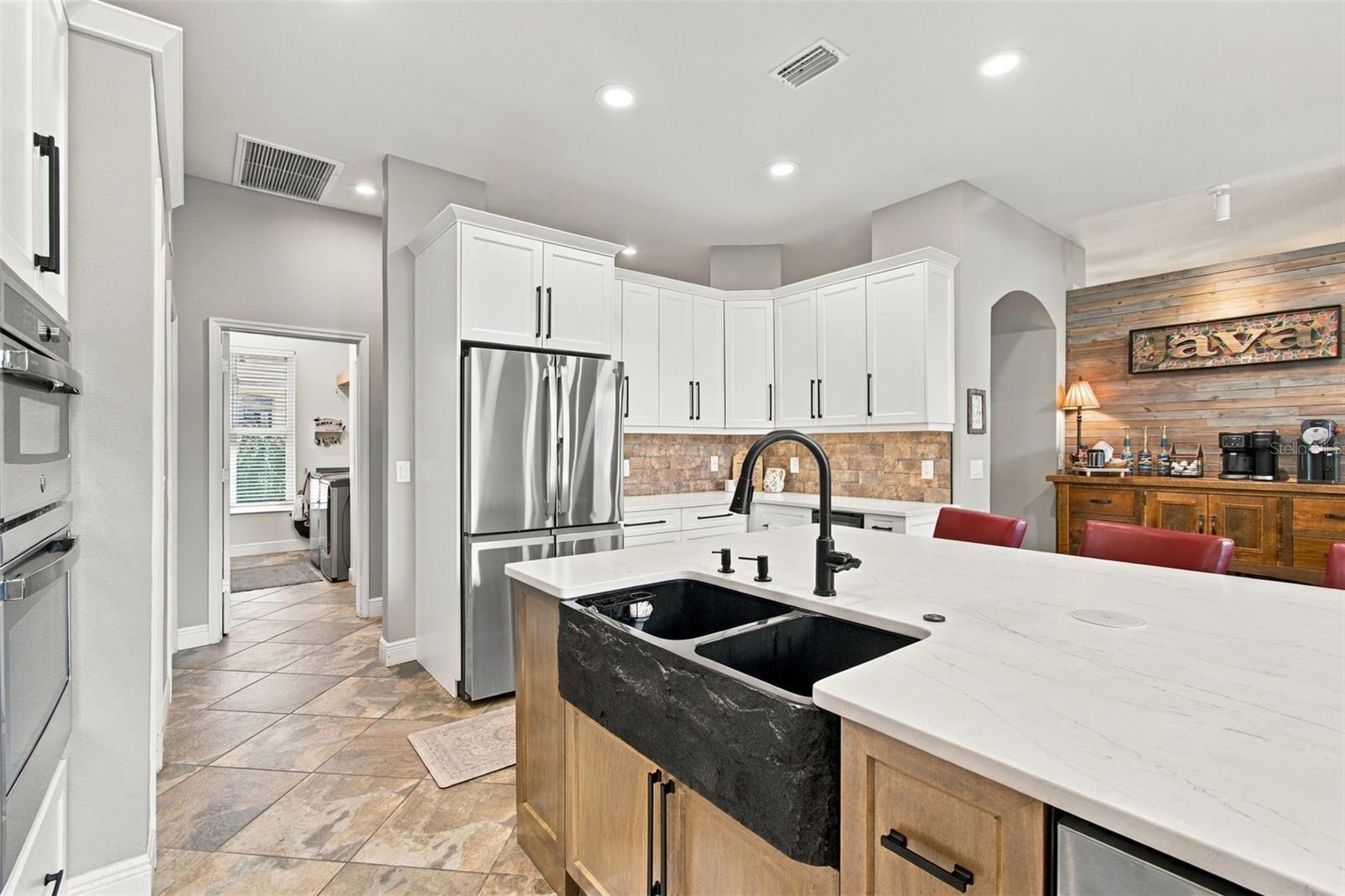 5105 SYLVAN OAKS DR — photo 21