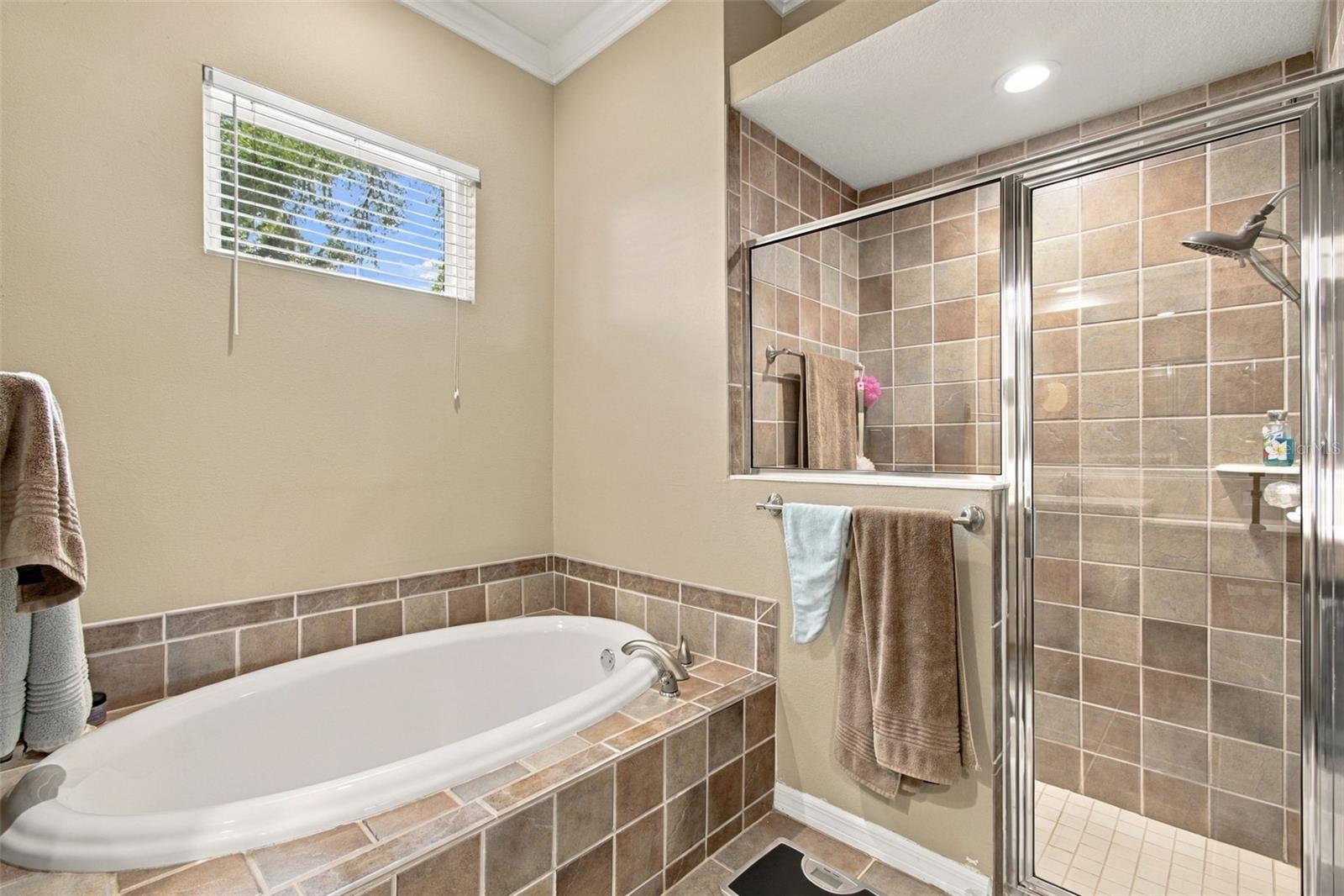 5105 SYLVAN OAKS DR — photo 13
